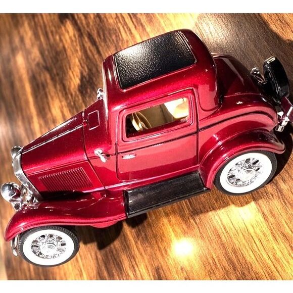 Ford Other - 1932 Diecast Model Ford Coupe With Glossy Red Finish & Detailed Interior